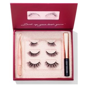 MoxieLash Love Kit (Magnetic Lashes)+ FREEBIE ITEM OF YOUR CHOICE!